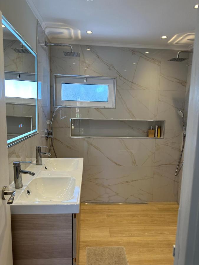 Dom wakacyjny New Luxe House